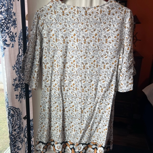 Flower tunic - Picture 3 of 4